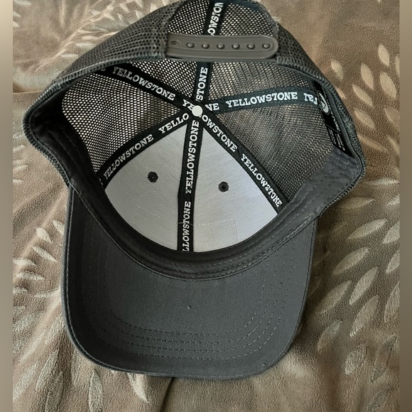 🧢💛🤠Yellowstone “Dutton Ranch” hat - Picture 4 of 5